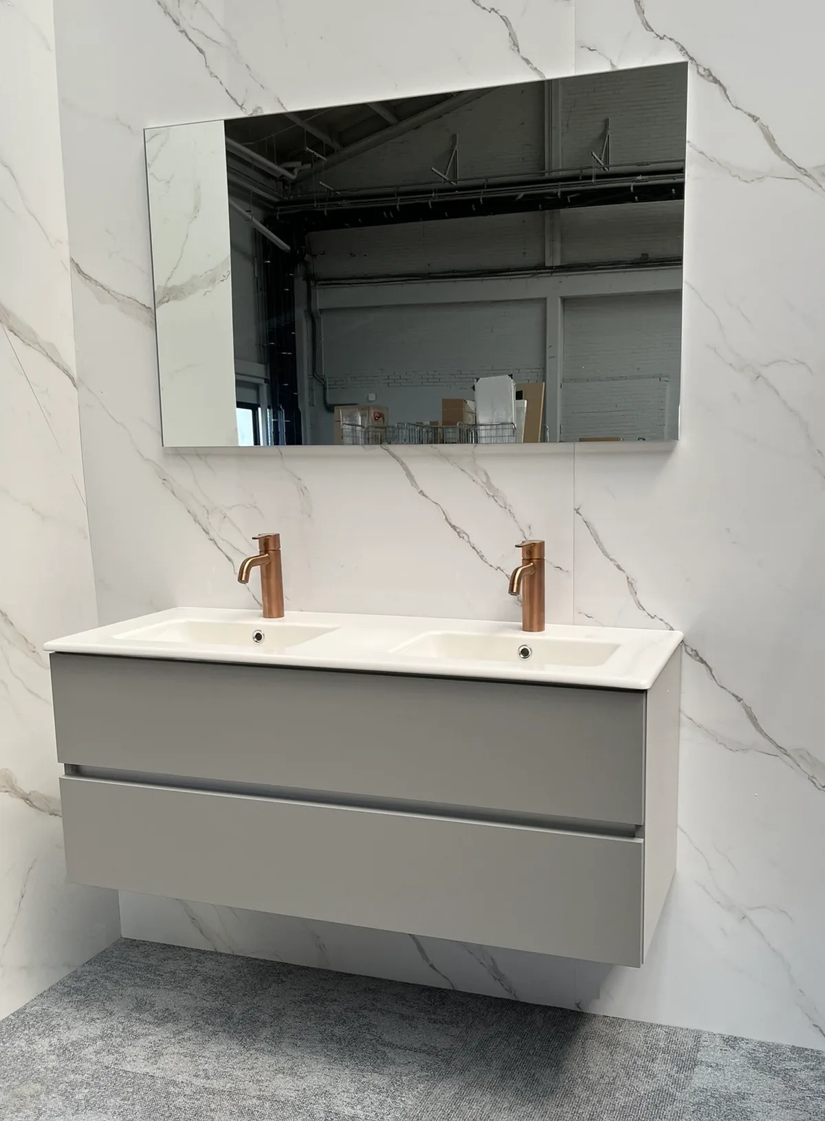 Valencia Bathroom Vanity 122 cm Chroom Grey